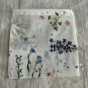 DM Drogerie Markt Storage Pouch